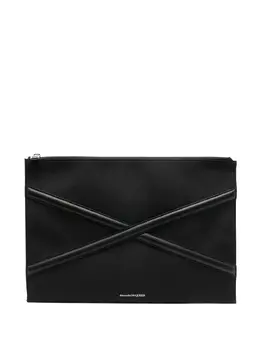 Alexander McQueen: Клатч  Harness с принтом