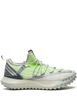 Nike: Светлые кроссовки  SE