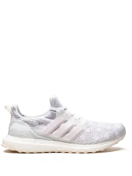 adidas: Белые кроссовки  UltraBoost DNA
