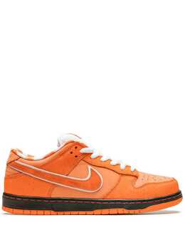 Nike: Оранжевые кроссовки  SB Dunk Low