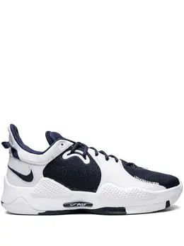 Nike: Белые кроссовки 