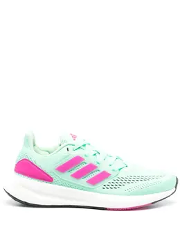 adidas: Зелёные кроссовки  PureBoost