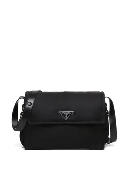 Prada: Чёрная сумка 