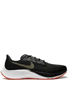 Nike: Чёрные кроссовки  Air Zoom Pegasus 37