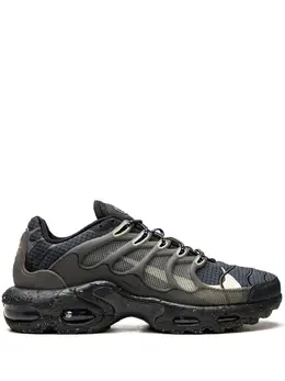 Nike: Тёмные кроссовки  Air Max