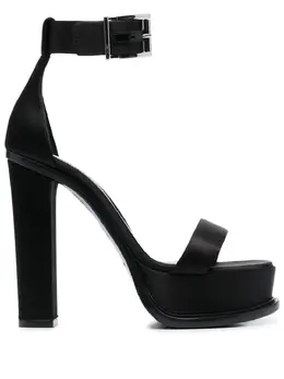 Alexander McQueen: Чёрные сандалии 