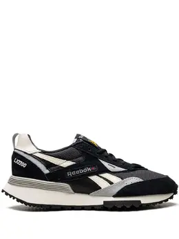 Reebok: Белые кроссовки 
