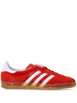 adidas: Яркие кроссовки  Gazelle Indoor