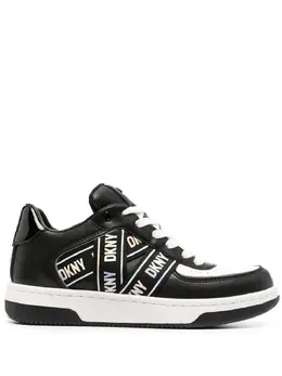DKNY: Белые кроссовки 
