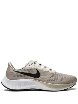 Nike: Кроссовки  Air Zoom Pegasus 37