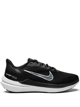 Nike: Чёрные кроссовки  Air