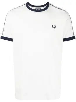 Fred Perry: Белая футболка 