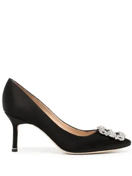 Manolo Blahnik: Чёрные туфли  Hangisi