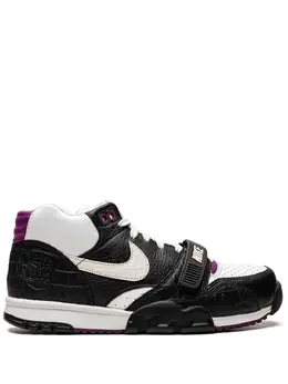 Nike: Чёрные кроссовки  Air