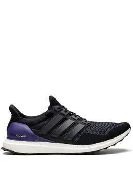 adidas: Чёрные кроссовки  UltraBoost