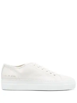 Common Projects: Белые кроссовки Tournament