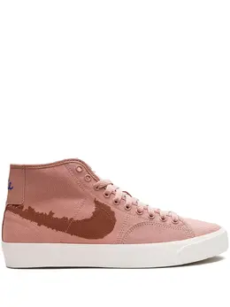 Nike: Кроссовки  SB Blazer