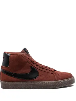 Nike: Коричневые кроссовки  SB Zoom Blazer Mid