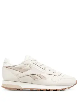 Reebok: Белые кроссовки 