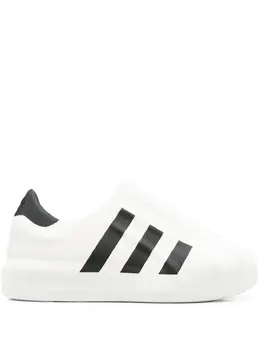 adidas: Белые кроссовки  Superstar