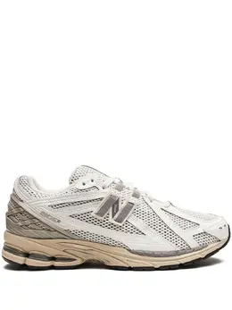 New Balance: Белые кроссовки  1906R