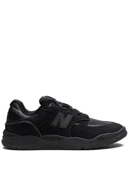 New Balance: Чёрные кроссовки 
