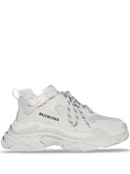 Balenciaga: Светлые кроссовки Triple S