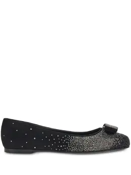 Ferragamo: Чёрные балетки  Vara Bow