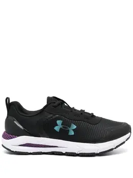 Under Armour: Чёрные кроссовки 