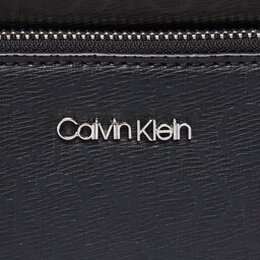 Calvin Klein: Чёрная сумка