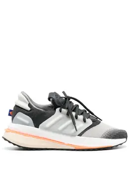 adidas: Светлые кроссовки  X