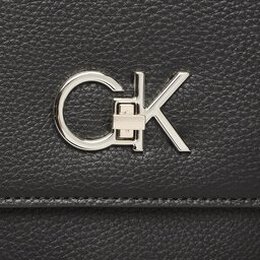 Calvin Klein: Чёрная сумка