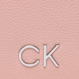 Calvin Klein: Розовая сумка