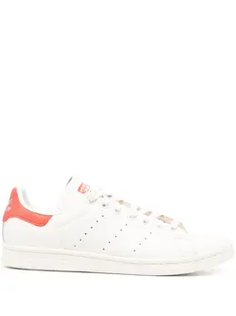 adidas: Белые кроссовки  Stan Smith