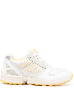 adidas: Белые кроссовки 