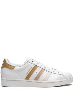 adidas: Белые кроссовки  Superstar