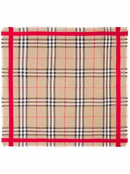 Burberry: Красный шарф  Vintage Check