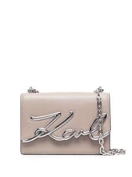 Karl Lagerfeld: Серебристая сумка  K/Signature