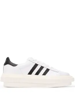 adidas: Белые кроссовки  Superstar