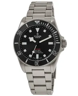 Tudor: Часы 