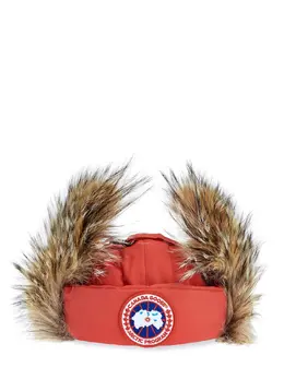 CANADA GOOSE: Красная шапка 