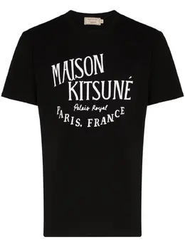 Maison Kitsuné: Футболка с принтом