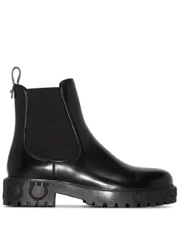 Salvatore Ferragamo: Чёрные ботинки  Gancini