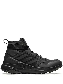 adidas: Чёрные кроссовки  Terrex
