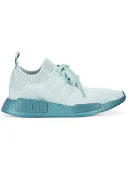 adidas: Светлые кроссовки  NMD_R1 Primeknit