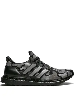 adidas: Чёрные кроссовки  UltraBoost