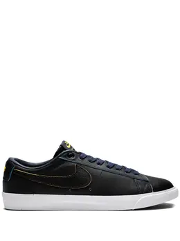 Nike: Чёрные кроссовки SB Zoom Blazer Low GT