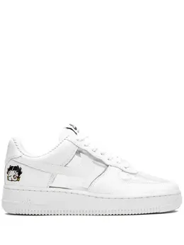 Nike: Белые кроссовки  Air Force 1