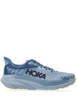 Hoka One One: Голубые кроссовки