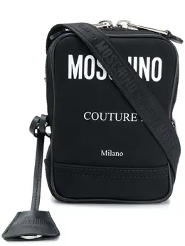 Moschino: Чёрная сумка 